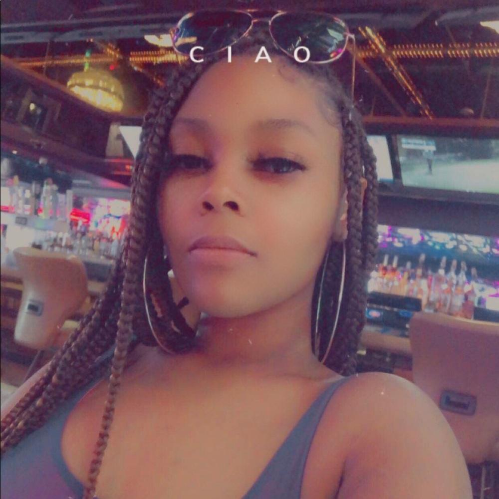 Meet your Posher, Nakiyah